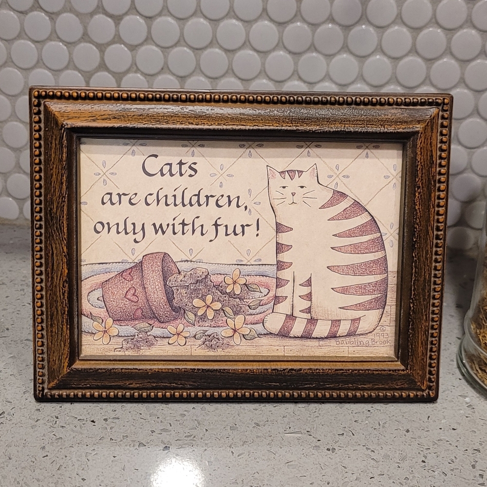 😺 Vintage Framed Adorable Cat Art